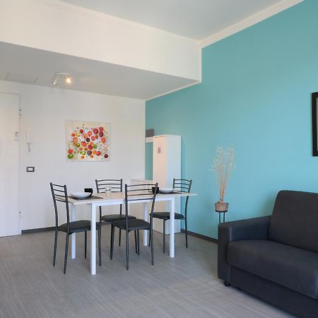 Blue Dream Apartment 15 ลาสเปเซีย ภายนอก รูปภาพ